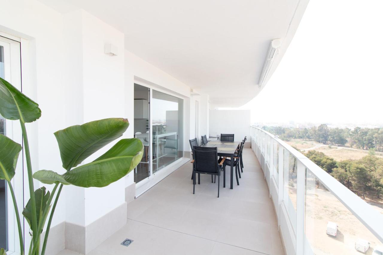 Global Properties, Apartamento De 2 Habitaciones Con Gran Terraza En Gran Canet Canet d'En Berenguer Bagian luar foto