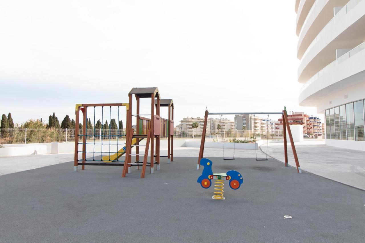 Global Properties, Apartamento De 2 Habitaciones Con Gran Terraza En Gran Canet Canet d'En Berenguer Bagian luar foto