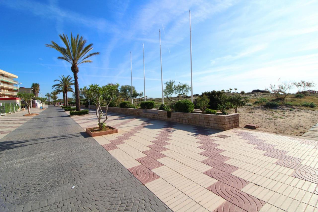 Global Properties, Apartamento De 2 Habitaciones Con Gran Terraza En Gran Canet Canet d'En Berenguer Bagian luar foto