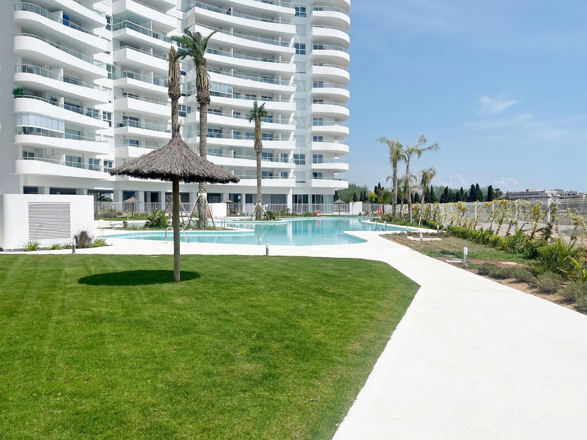 Global Properties, Apartamento De 2 Habitaciones Con Gran Terraza En Gran Canet Canet d'En Berenguer Bagian luar foto